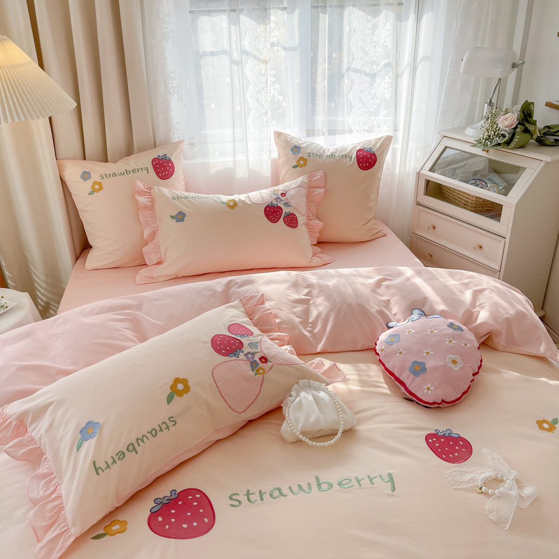 Fashion Strawberry Bedding Set PN5064