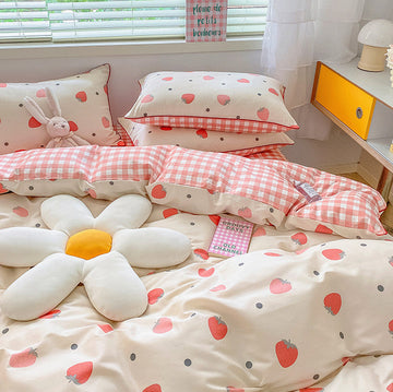 Pink Strawberry Bedding Set PN5206