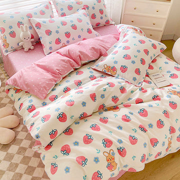 Kawaii Strawberry Bedding Set PN5159