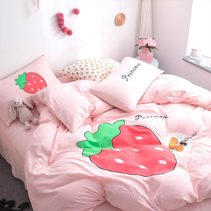 Pink Strawberry Bedding Set JK1572