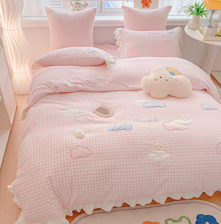 Soft Clouds Bedding Set PN5352