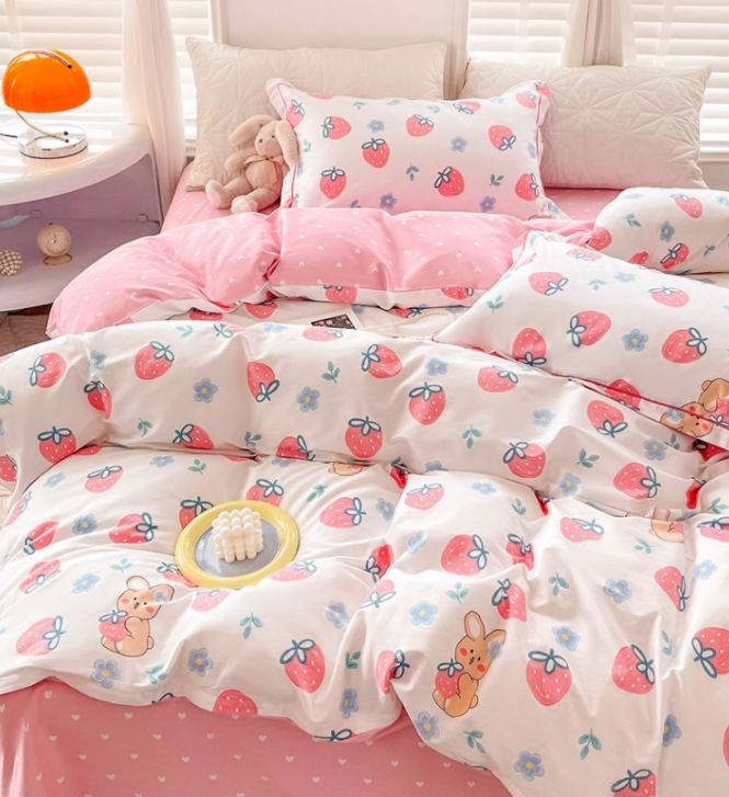 Kawaii Strawberry Bedding Set PN5765