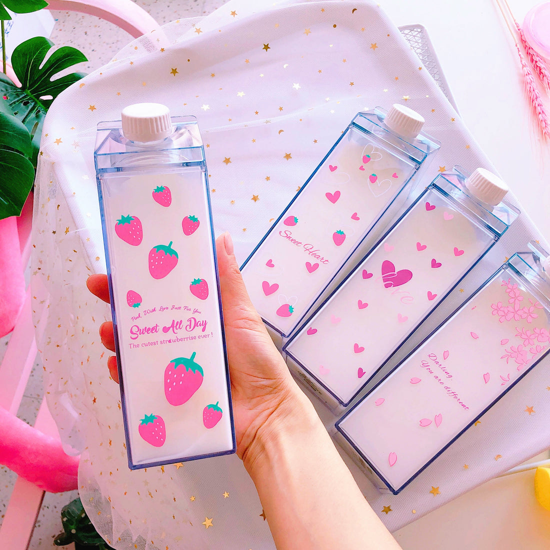 Kawaii Hearts and Strawberry Water Bottle  JK1087